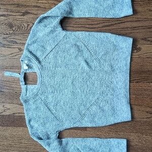GAP Light Gray Women's Crew Neck Sweater 100% Cotton